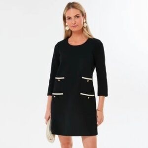 TUCKERNUCK black front pocket shift dress
